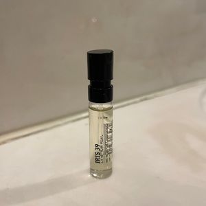 Le Labo Iris 39 , Labdanum 18, Baie 19, Ambrette 9 .05 oz - Partially used
